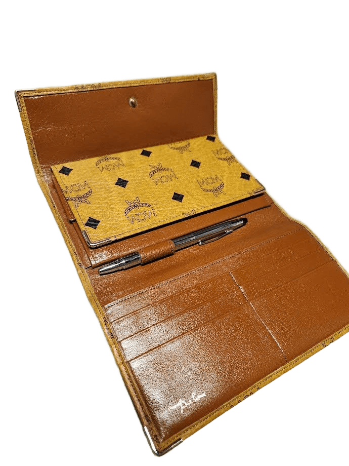 Pre-Owned Archival MCM 70's 3 Fold Wallet set